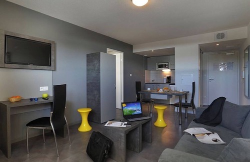 Saint-Jean-de-Vedas Apartment | Montpellier Le Terral 2P4