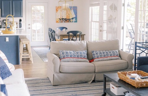 Dadeville Apartment | Moonbranch Waterfront