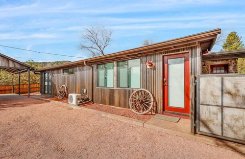 Sedona Villa | Moongazer’s Inn Red Rock Views! 1 mi. to Uptown