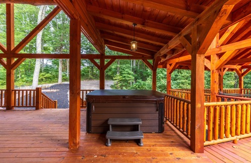 Logan Apartment | Moonlight Ridge Lodge - Hocking Hills