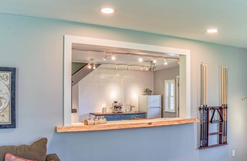 Hammondsport Bed & Breakfast | Moonshadow Bed and Breakfast