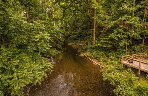 Bryson City House | Moonshine Creek Retreat
