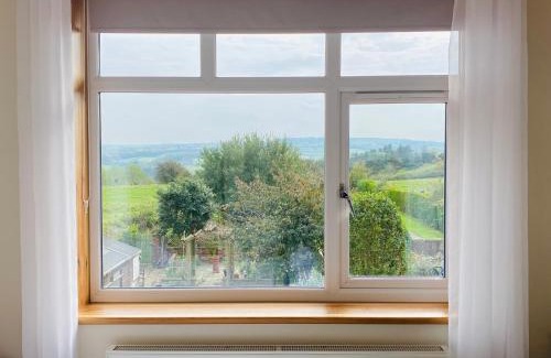Ruswarp House | Mooredge - Room only