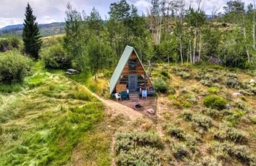 Walden House | Moose Haven Cabin @ 22 West