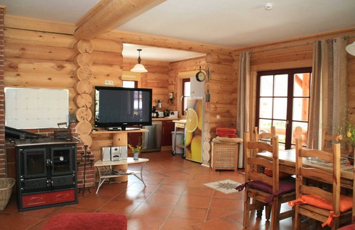 Ueckeritz Apartment | Moose House - Finnish Log House & Round Log House