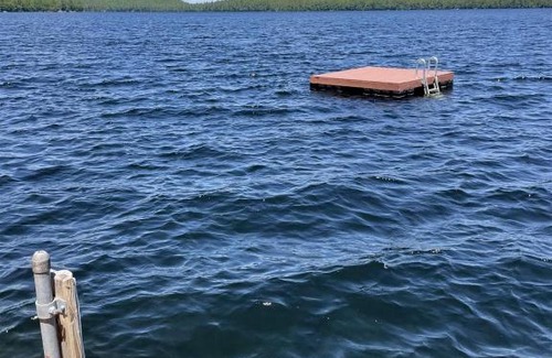 Sebago House | MOOSEY ON INN LIMIT 8 cottage
