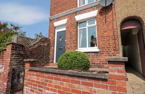 Driffield House | Moot Cottage