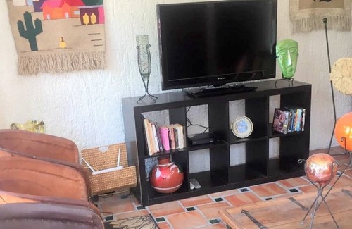 San Antonio Tlayacapan House | Mora's House ~ Beautiful Near The Lake