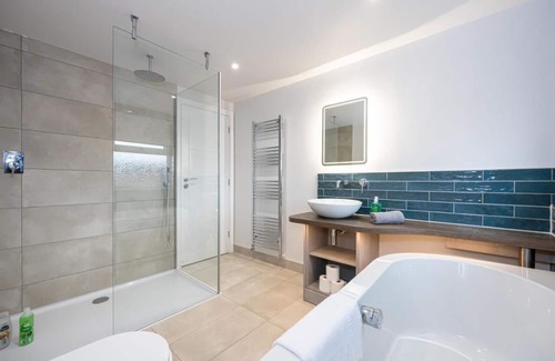 Morecambe Apartment | Morecambe Bay Stays Apartment 3
