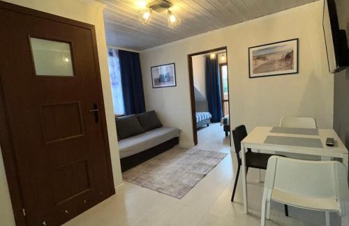 Jaroslawiec House | Morena