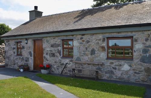 Y Felinheli House | Moriah - Hw7574