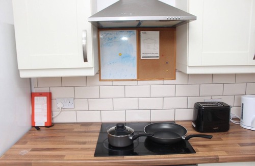 Liverpool House | MORNING STAR HOME a welcoming comfortable abode