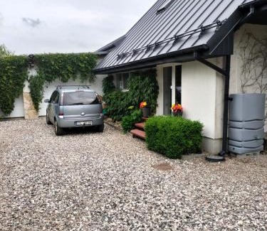 Darlowko House | Morska Bryza -Pokoje gościnne na trasie R10