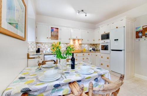 Porthcurno Apartment | Morvah 7 Zodiac House