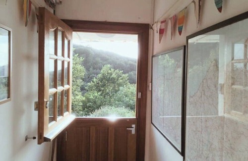 Tan-y-groes House | Morwelir, short walk to Llangrannog beach