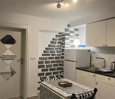 Vracar Apartment | Mosaic
