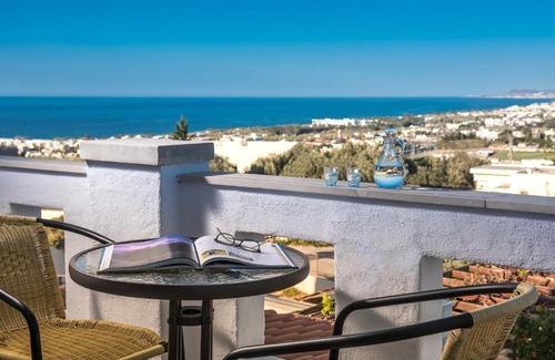 Rethymno Villa | Mosaic Villa