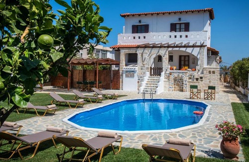 Rethymno Villa | Mosaic Villa