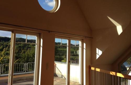 Brodenbach House | Moselschön Comfortable holiday residence