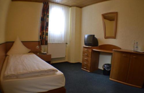 Ellenz Hotel | Moselstern-Hotel "Weinhaus Fuhrmann"