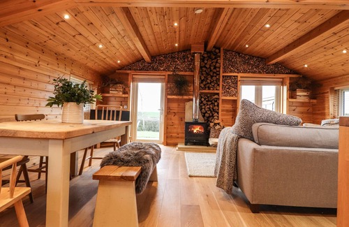 Longridge Cottage | MOSS FARM, family friendly, with open fire in Longridge
