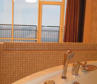 Dnipro Apartment | Most City Apart-Hotel