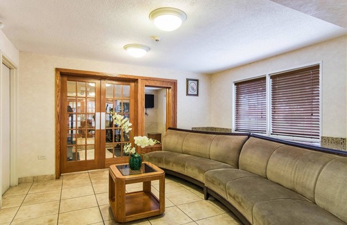 Alsip Hotel | Motel 6 Alsip, IL