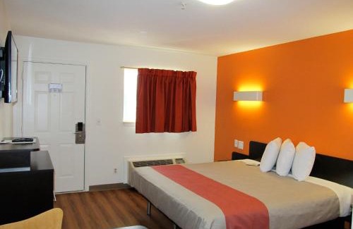 Augusta Hotel | Motel 6-Augusta, GA - Fort Gordon