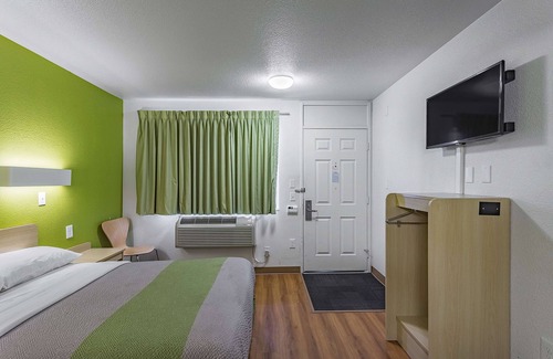 Billings Hotel | Motel 6 Billings, MT - South