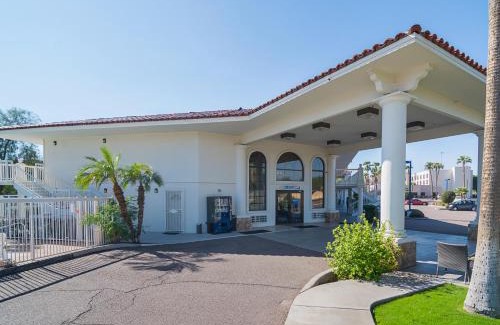 Chandler Hotel | Motel 6 Chandler, AZ
