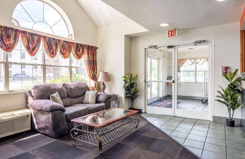 Downtown Chattanooga Hotel | Motel 6 Chattanooga, TN - Downtown