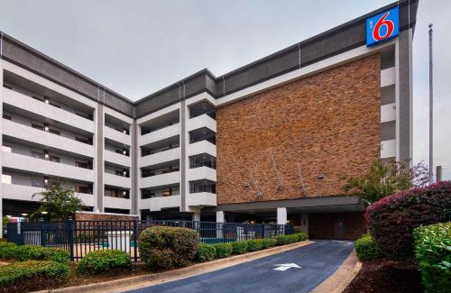 Columbus Hotel | Motel 6-Columbus, GA - Downtown
