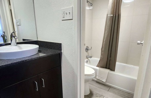 Columbus Hotel | Motel 6 Columbus, GA - Downtown