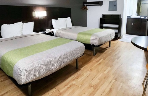 Columbus Hotel | Motel 6 Columbus, GA - Downtown