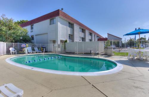 Tigard Hotel | Motel 6-Portland, OR - Tigard West
