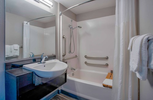 South Richland Hotel | Motel 6 Richland, WA - Kennewick