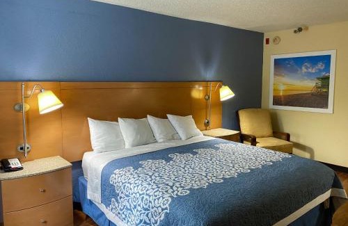 Savannah Hotel | Motel 6 Savannah GA Gateway & I95