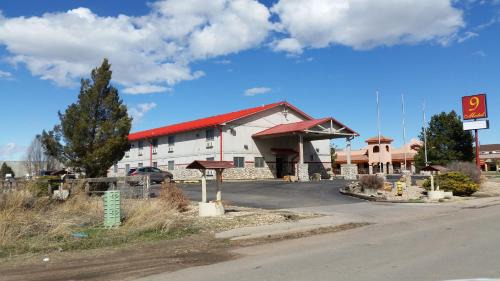 Fort Collins Hotel | Motel 9