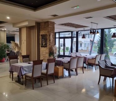 Vitez Hotel | Motel Bor
