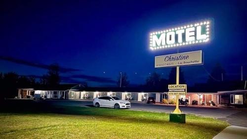 Lac-Bouchette Hotel | motel Christine