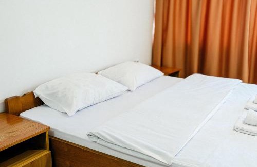 Sumece Hotel | Motel Dačo