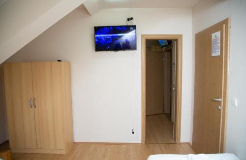 Ub House | Motel Imperija