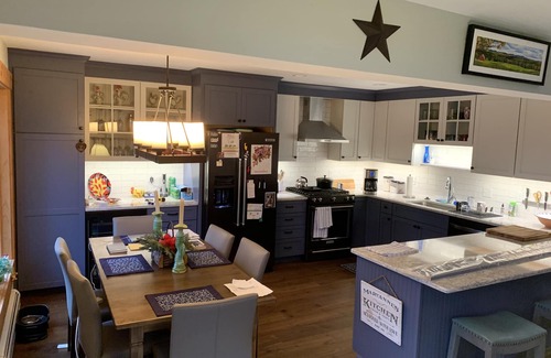West Dover House | Mount Snow 5 bedroom upscale townhouse.