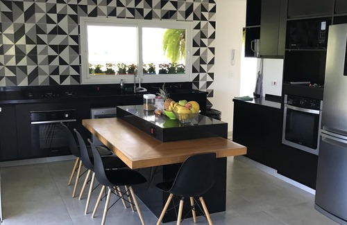 Itapetinga House | Mountain Chalet - Artist's Refuge