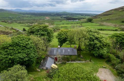 Rhyd-y-clafdy House | Mountain Cottage