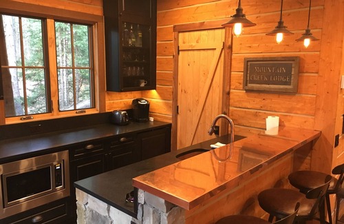 Mountain Village House | Mountain Creek Lodge - Elegant Rustic Home On Private Wooded Lot With Stream