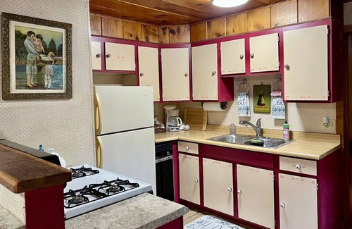 Prescott Cabin | Mountain Flower Cabin - Prescott Cabin Rentals