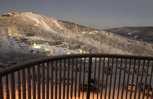 Sugar Mountain Condo | Mountain Getaway. Furnished 2/2 Condo, for the Outdoor Enthusiast! Free 5G WIFI