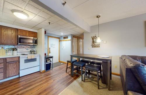 Killington Apartment | Mountain Green - 2E3