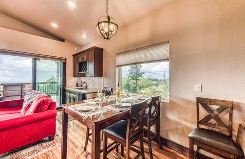 Alto House | Mountain Haven | Private Sauna, Hot Tub, Fire Pit!